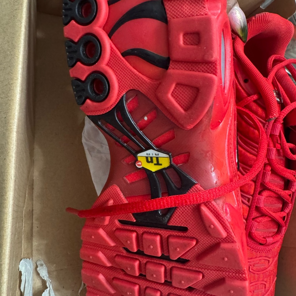 Air max plus - Picture 8 of 10